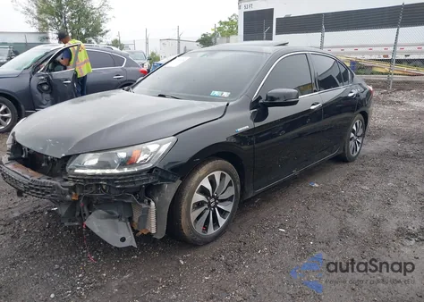 2015 Honda Accord Hybrid Ex-L from USA, damaged, VIN 1HGCR6F56FA012053
